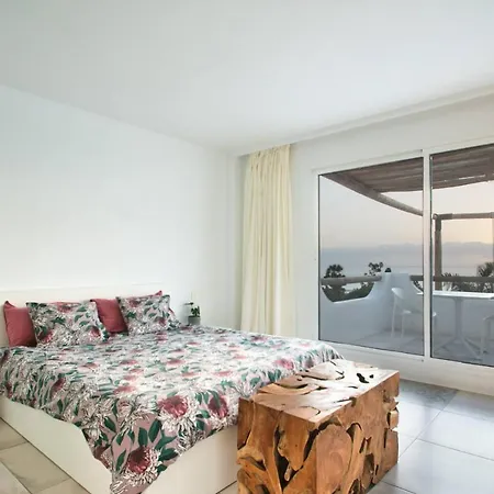 Aparthotel Relax By The Sea